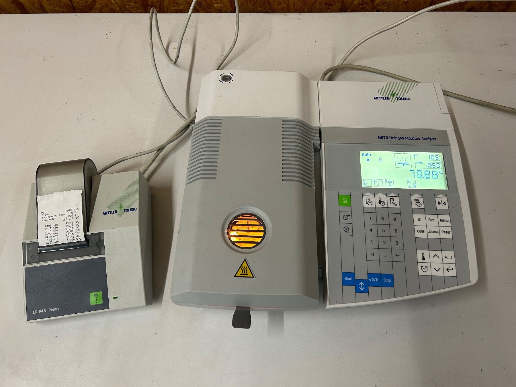 Mettler Toledo HR73 Moisture Analyzer